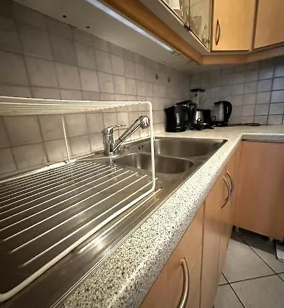 3 Bed Luxury High End 5 Min Walk To Oktoberfest Appartement Munich