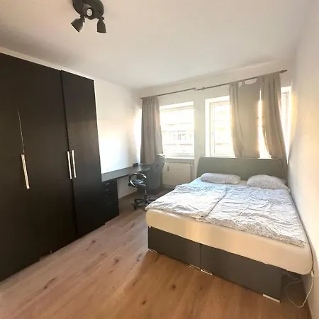 3 Bed Luxury High End 5 Min Walk To Oktoberfest *